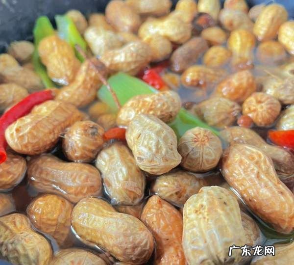 水煮花生米要煮多久,高压锅煮花生几分钟能熟