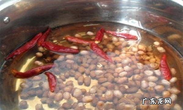 水煮花生米要煮多久,高压锅煮花生几分钟能熟