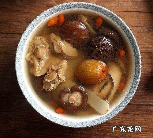 鲍鱼怎么煲汤好吃,鲍鱼炖汤的做法有哪几种窍门