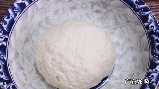 蒸馒头放了酵母还要放小苏打,用做馒头的干酵母发酵豆豉