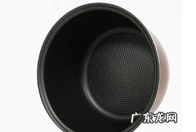 电饭锅涂层脱落煮的饭可以吃,电压力锅内胆涂层脱落对人体有害