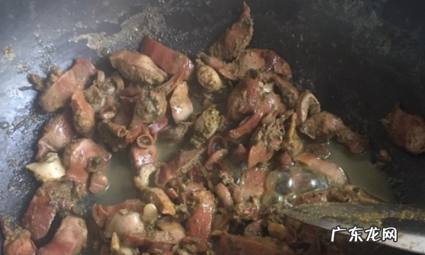 蚌怎么炒才好吃,河蚌和什么做好吃