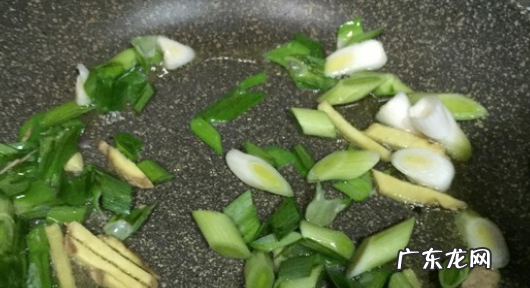 猪肠怎么炒好吃,怎么炒猪肠才脆