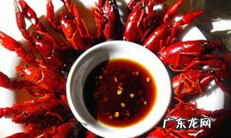 小龙虾冷水煮还是热水煮,小龙虾焯水用冷水还是热水