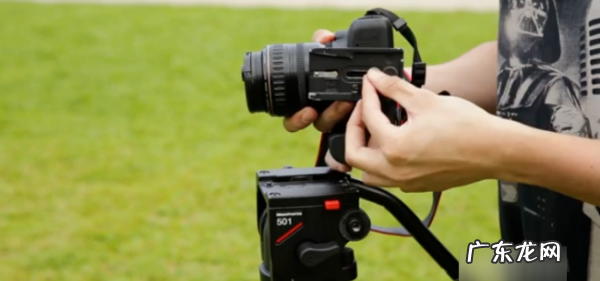 三脚架怎么固定单反,三脚架怎么固定单反相机