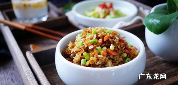 米饭怎么炒好吃,炒米怎么炒好吃