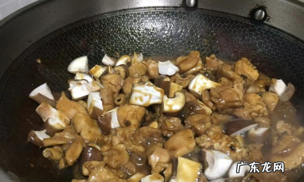 怎么炒鸡块好吃,炒鸡块的家常做法大全