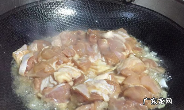 怎么炒鸡块好吃,炒鸡块的家常做法大全