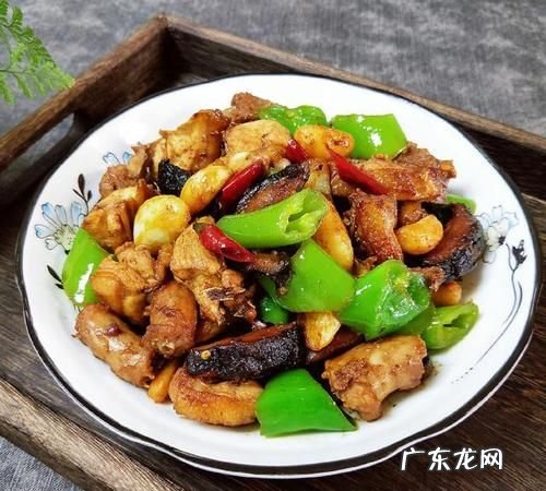 怎么炒鸡块好吃,炒鸡块的家常做法大全