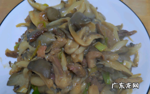 炒蘑菇怎么做,炒蘑菇的家常做法