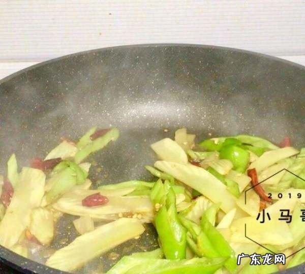 菜笋怎么炒好吃家常菜,青竹笋怎么炒好吃又简单的做法