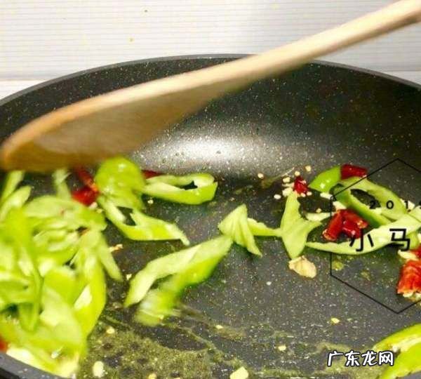 菜笋怎么炒好吃家常菜,青竹笋怎么炒好吃又简单的做法