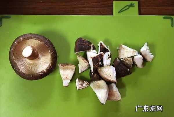 青椒面筋怎么炒,炒面筋的家常做法大全