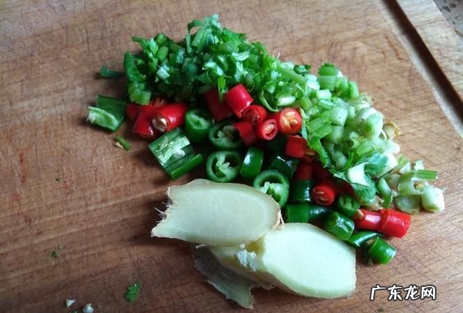 小辣椒怎么炒,小辣椒怎么炒好吃又简单