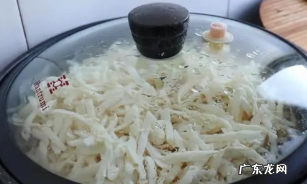 炒擦擦怎么炒,洋芋擦擦的做法步骤窍门