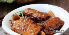 煮鱼放醋的最佳时间,炖带鱼什么时候放盐