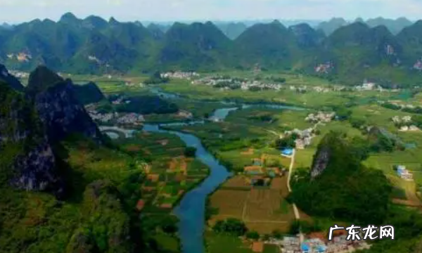 岩溶水的总体特点,简述岩溶水的分带特征