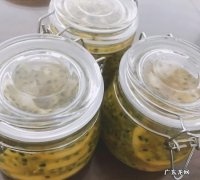 柠檬百香果蜂蜜放冰箱里能存放多久,柠檬百香果蜂蜜水放冰箱里能存放多久