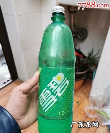 82年雪碧什么意思,来瓶82年的雪碧是什么意思
