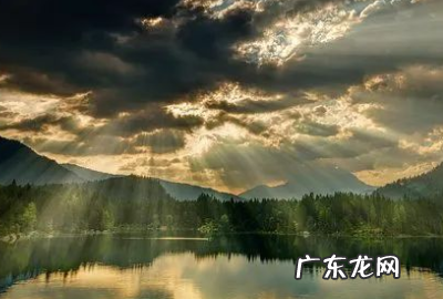 丁达尔效应定义及产生原理是什么,丁达尔效应的原理