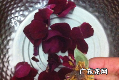 玫瑰花酱苦涩怎么补救,刚刚蒸熟的红糖玫瑰酱为什么吃起来发苦
