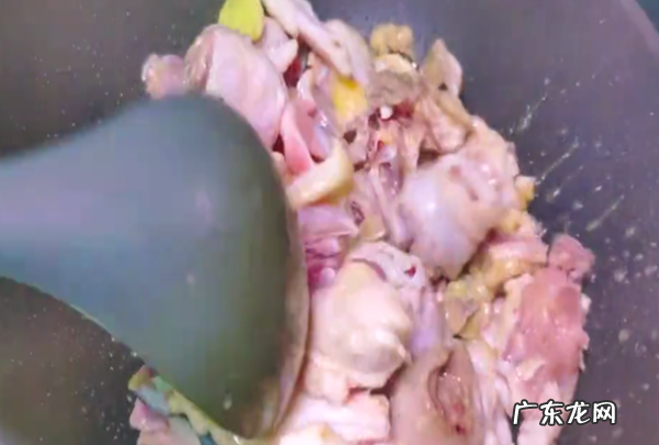 椰肉怎么吃法,新鲜的椰子肉怎么吃法