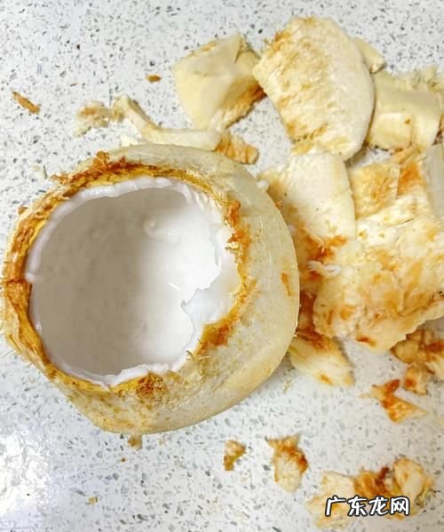 椰肉怎么吃法,新鲜的椰子肉怎么吃法