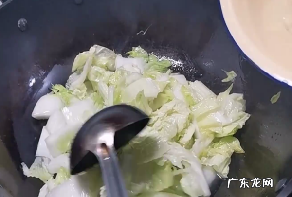 椰肉怎么吃法,新鲜的椰子肉怎么吃法