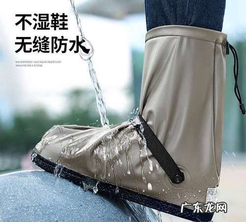 鞋子被雨水泡过后怎么处理,如何清洗鞋子上的雨水
