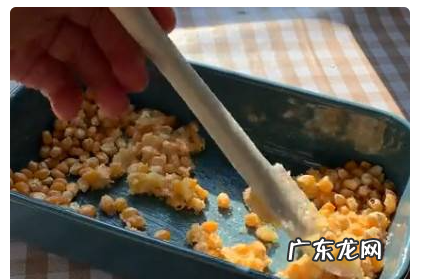 空气炸锅炸爆米花教程,空气炸锅能做爆米花