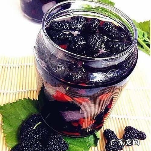 槡果泡酒最长时间适合多久,桑葚泡白酒的制作方法