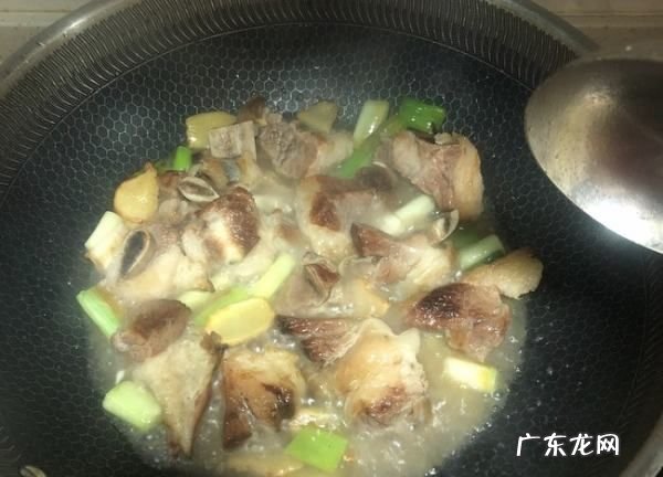 清炖牛排骨怎么做好吃,清炖牛排骨怎么做好吃又简单窍门