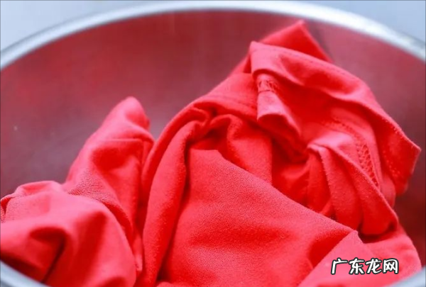 小苏打用热水还是冷水,小苏打去茶垢用热水还是冷水