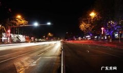 佳能怎么拍夜景,佳能700d怎么拍夜景人像