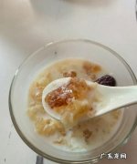 炖桃胶什么时候加牛奶,桃胶的正确做法和吃法