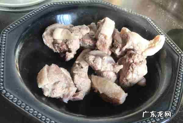鸭怎么炒好吃,怎样炒鸭肉嫩又好吃又简单