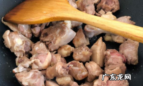 鸭怎么炒好吃,怎样炒鸭肉嫩又好吃又简单