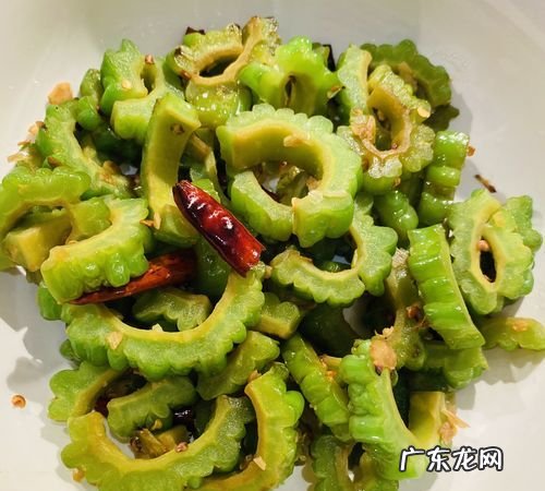 苦瓜怎么炒才好吃,炒苦瓜怎么炒才好吃