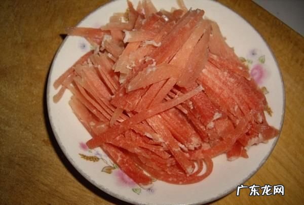 胡萝卜炒肉怎么炒,胡萝卜丝炒肉的正确做法