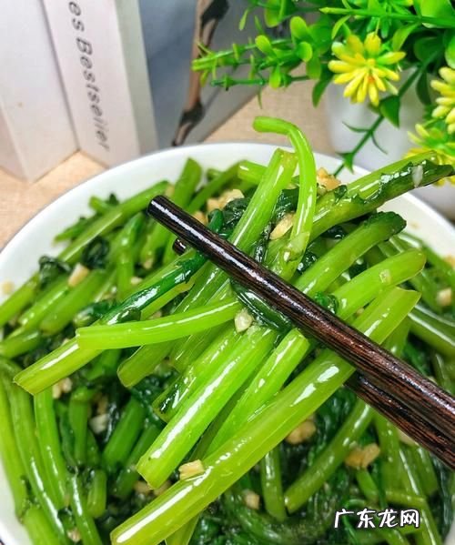 茼蒿怎么炒上好吃,茼蒿怎么炒才好吃教程图