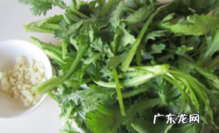 茼蒿怎么炒上好吃,茼蒿怎么炒才好吃教程图