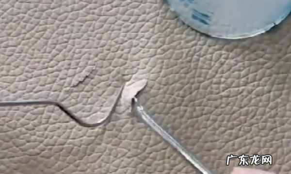 沙发皮烂了怎么修复,皮质沙发怎么介绍