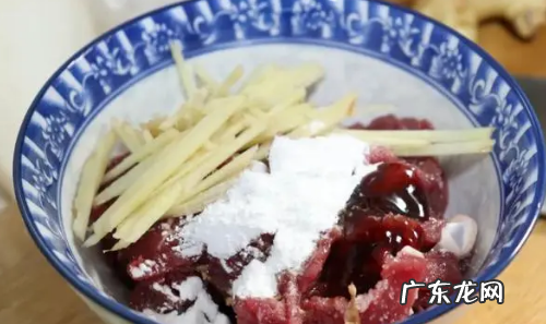芹菜炒牛肉怎么炒,芹菜牛肉怎么炒好吃又嫩的做法