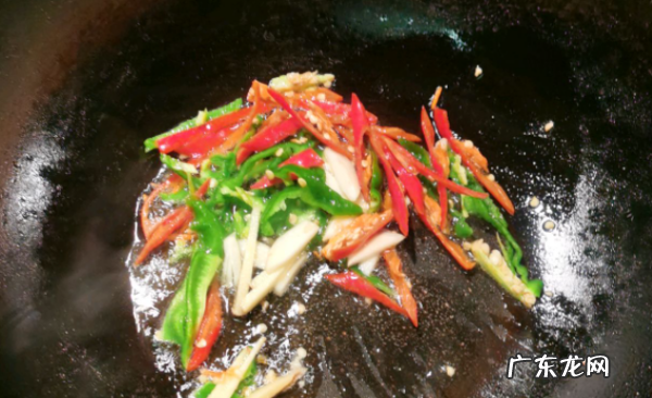 芹菜炒牛肉怎么炒,芹菜牛肉怎么炒好吃又嫩的做法