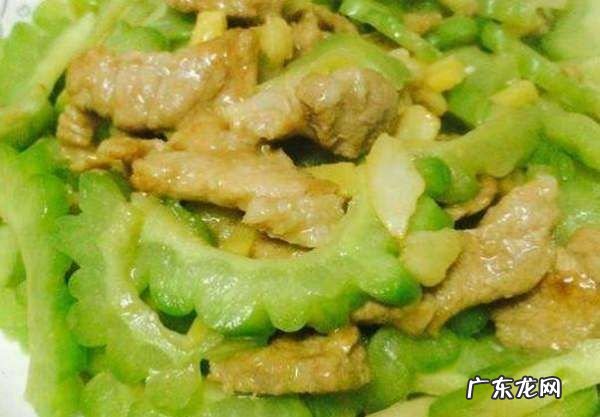 苦瓜炒肉怎么做,苦瓜炒肉片的家常做法 苦瓜炒肉做法步骤