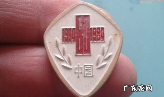 红十字会三献指什么,红十字血液中心献血给钱