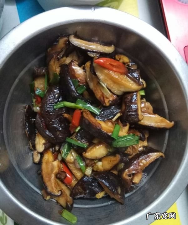 干香菇怎么炒,干香菇怎么炒好吃又简单的做法
