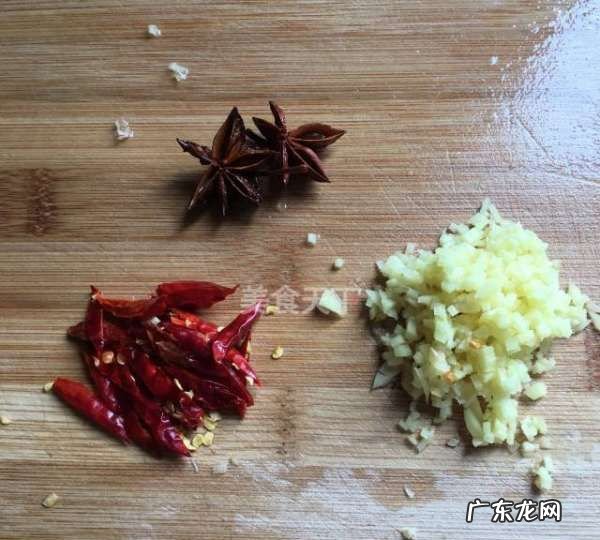 干香菇怎么炒,干香菇怎么炒好吃又简单的做法