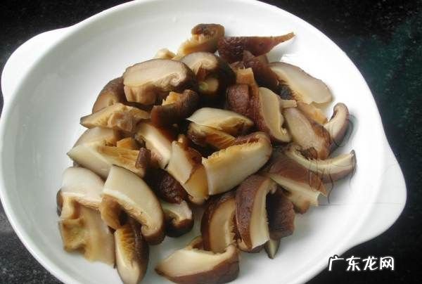 干香菇怎么炒,干香菇怎么炒好吃又简单的做法