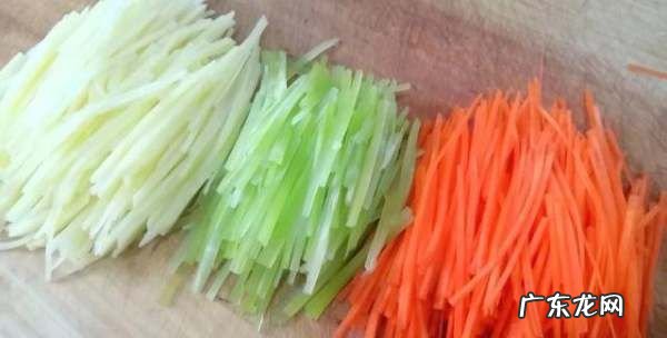 素炒萝卜丝怎么炒好吃,炒胡萝卜丝的好吃做法